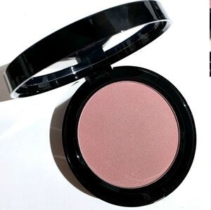 Bobbi Brown Illuminating Bronzing Powder #2 Antigua New